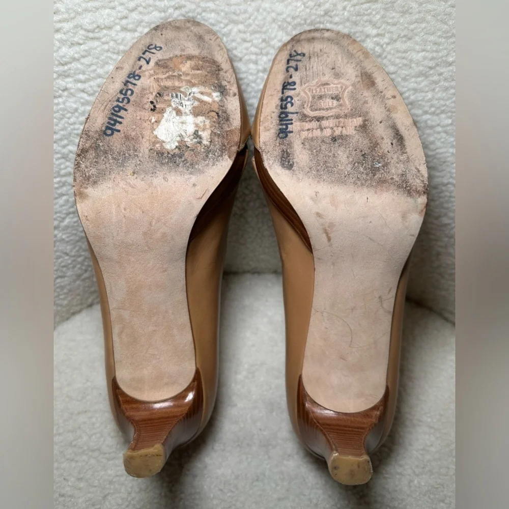 Stuart Weitzman Overit women’s high heels pumps tan brown nude neutral classic 8